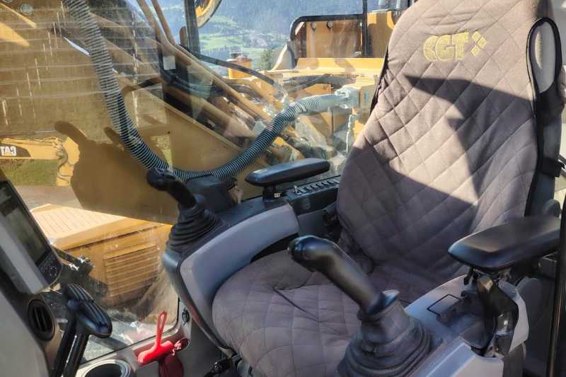 OmecoHub - Immagine CATERPILLAR 323FSA